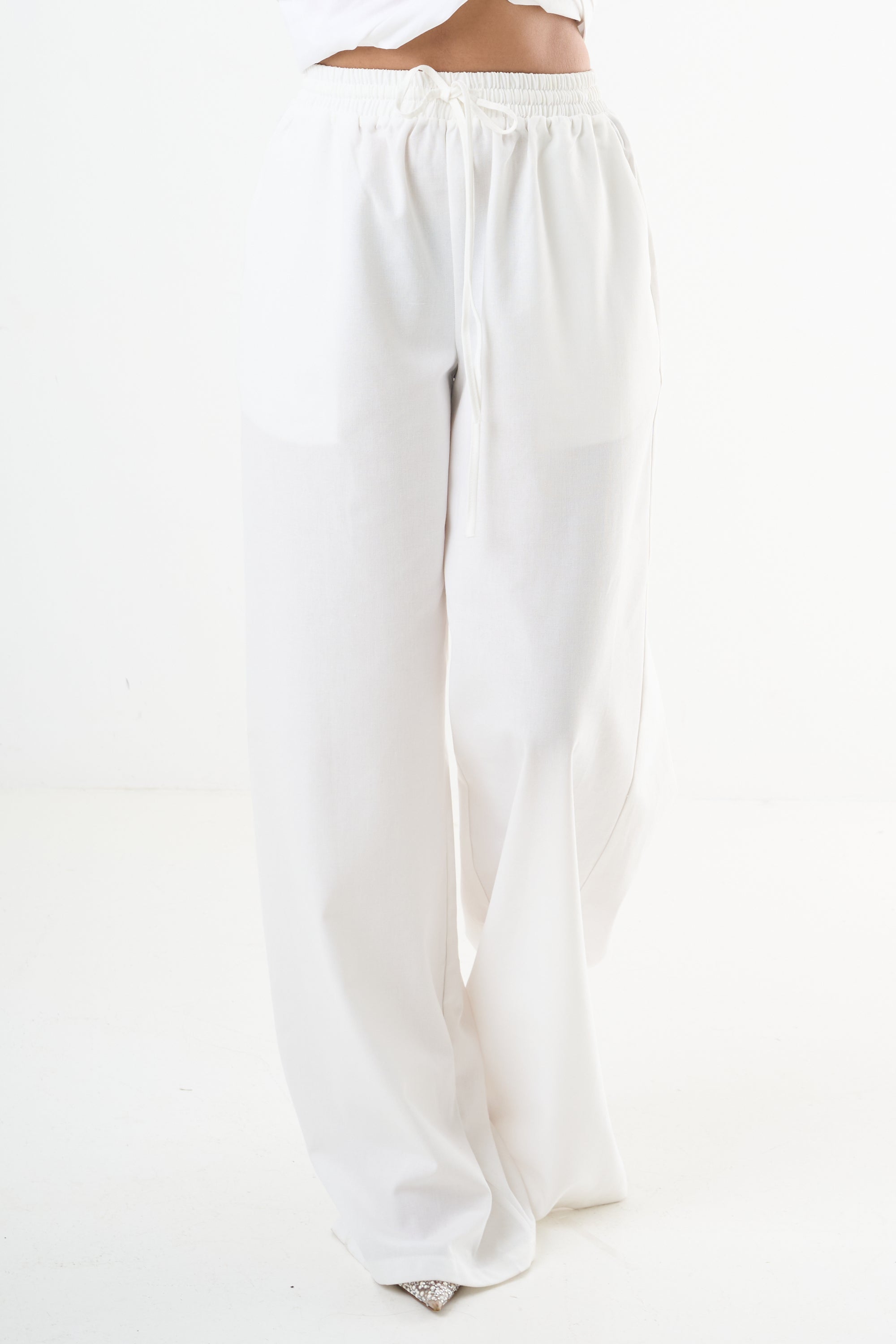 Essential Wide-Leg Pants
