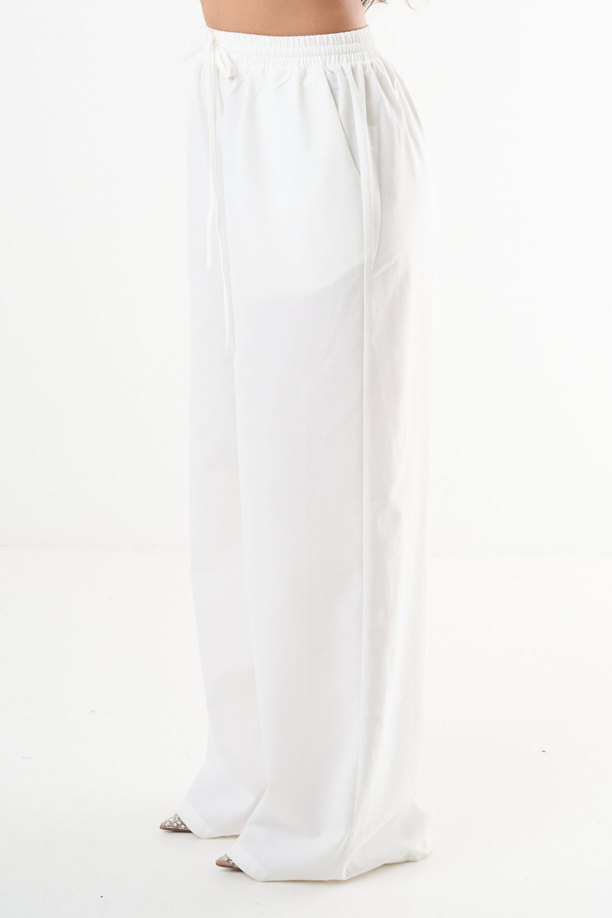 Essential Wide-Leg Pants
