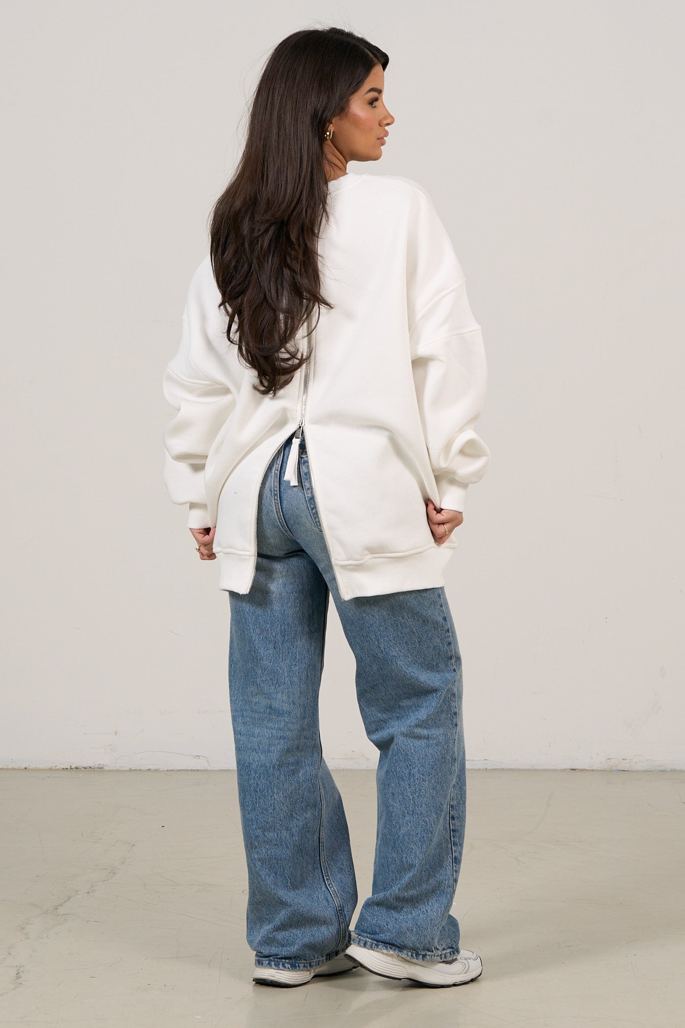 Pull oversize avec fermeture éclair dans le dos