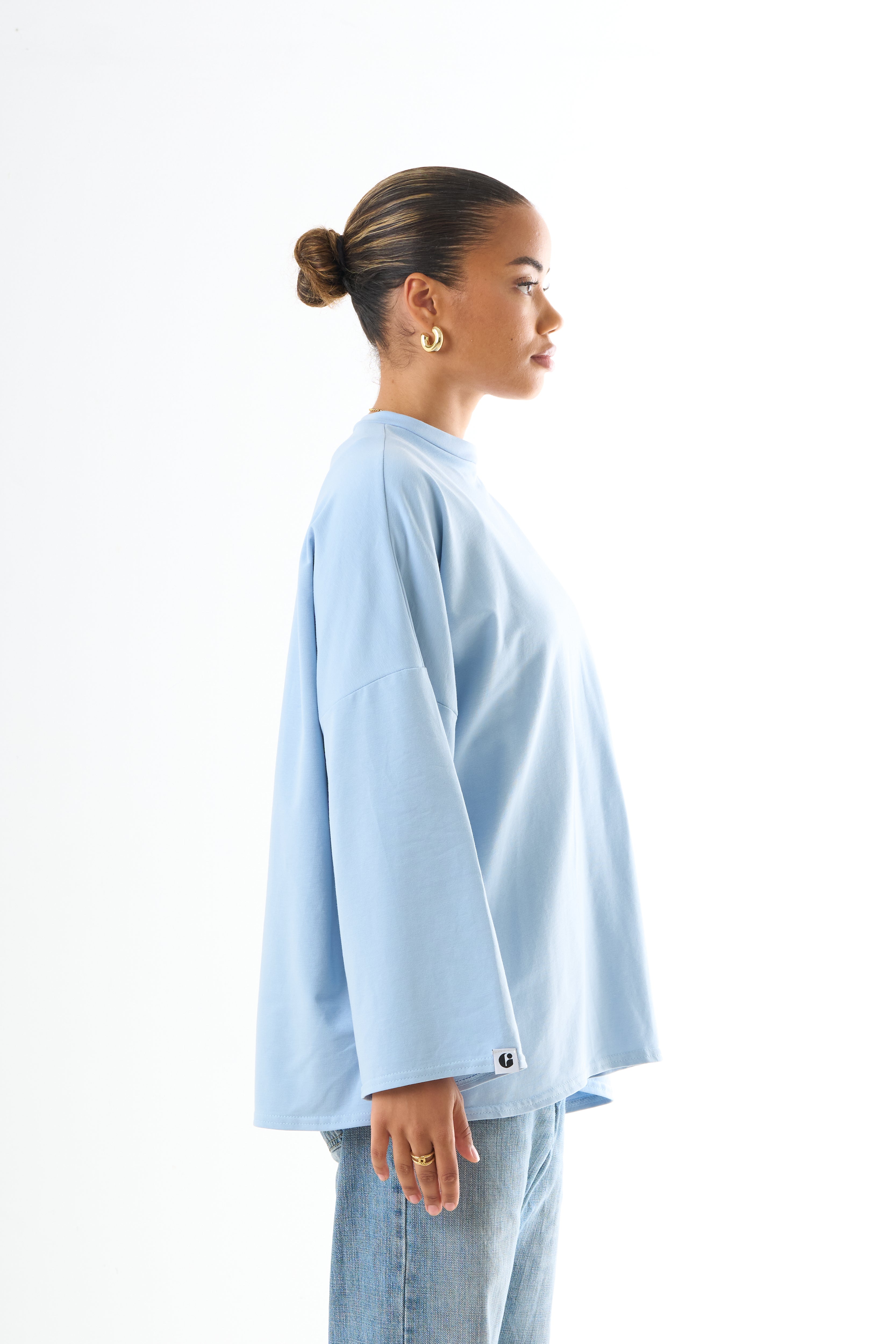 Oversized Long-sleeved T-shirt - Light Blue-2