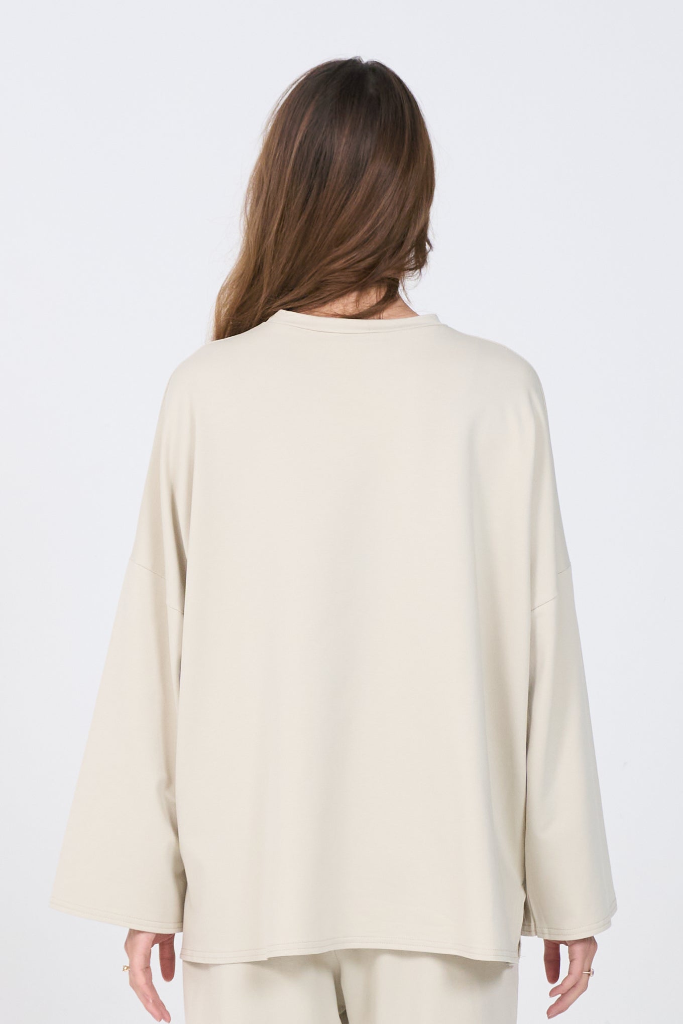 Oversized Long-sleeved T-shirt - Beige-7